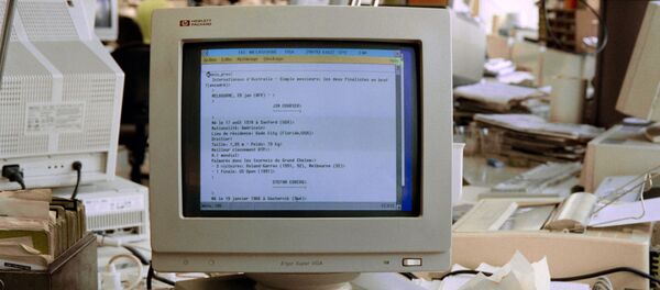 Время первых:  30 лет Интернету - Sputnik Узбекистан