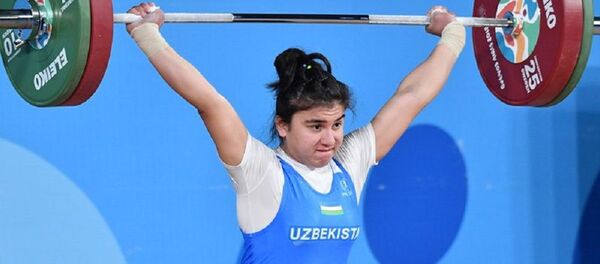 Узбекская тяжелоатлетка Кумушхон Файзуллаева Узбекская тяжелоатлетка Кумушхон Файзуллаева - Sputnik Узбекистан