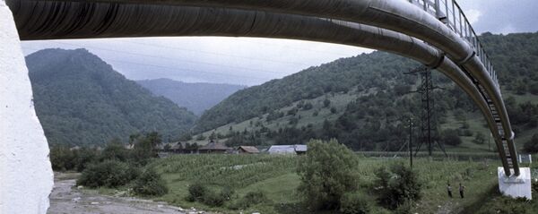 Магистральный нефтепровод Магистральный нефтепровод - Sputnik Ўзбекистон