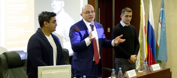 Прославленный борец вольного стиля Артур Таймазов, выступавший за Узбекистан - Sputnik Узбекистан