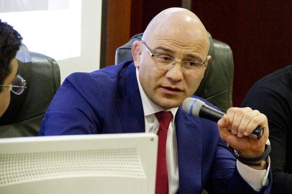 Артур Таймазов: на финал ЧМ в Китае пришлось бежать через весь город - Sputnik Узбекистан