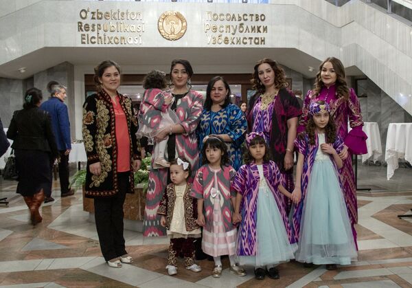 Торжественный прием в честь праздника Навруз в посольстве Узбекистана в РФ - Sputnik Ўзбекистон