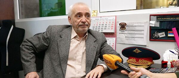 Олег Петров, генеральный директор ателье Лили Ким Олег Петров, генеральный директор ателье Лили Ким - Sputnik Узбекистан