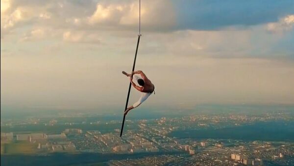 Рole dance на высоте 1500 метров - Sputnik Узбекистан