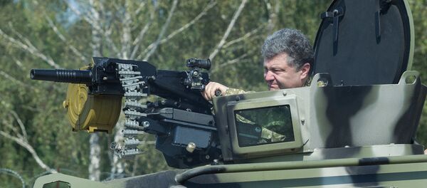 Президент Украины Петр Порошенко Президент Украины Петр Порошенко - Sputnik Ўзбекистон