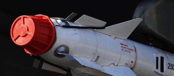 Управляемая ракета класса воздух-воздух малого радиуса действия Р-73 - Sputnik Узбекистан