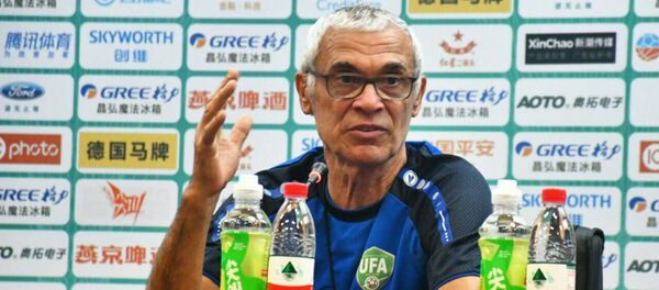 Главный тренер сборной Узбекистана по футболу Эктор Купер - Sputnik Узбекистан