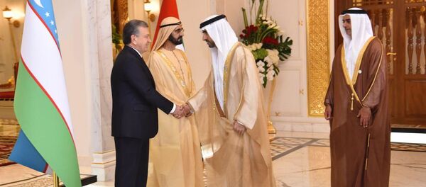 Шавкат Мирзиёев встретился с вице-президентом, премьер-министром ОАЭ, эмиром Дубая Шейхом Мухаммадом бин Рашидом Аль Мактумом. - Sputnik Узбекистан