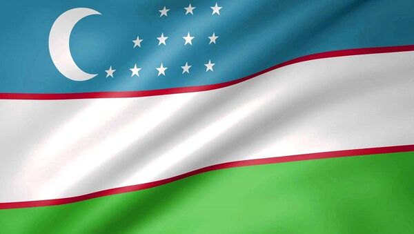 Проекция узбекского флага на самый высокий небоскреб мира - Sputnik Узбекистан