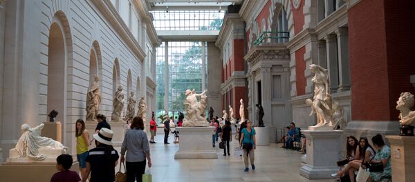 Метрополитен-музей в Нью-Йорке Метрополитен-музей в Нью-Йорке - Sputnik Узбекистан