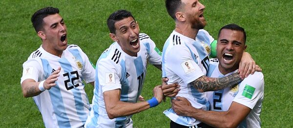 Игроки сборной Аргентины по футболу. - Sputnik Узбекистан