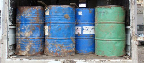 Бочки с дизельным топливом - Sputnik Узбекистан