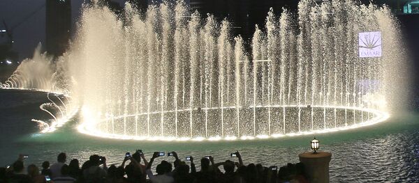 Фонтан в Дубае - Sputnik Ўзбекистон