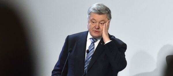 Президент Украины Петр Порошенко Президент Украины Петр Порошенко - Sputnik Ўзбекистон
