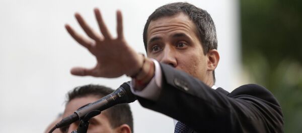 Встреча Х. Гуаидо с жителями Каракаса Встреча Х. Гуаидо с жителями Каракаса - Sputnik Ўзбекистон