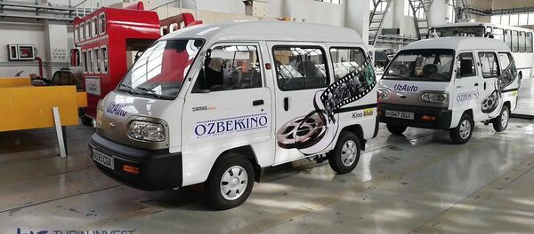 Выездной кинотеатр для Узбеккино Выездной кинотеатр для Узбеккино - Sputnik Ўзбекистон