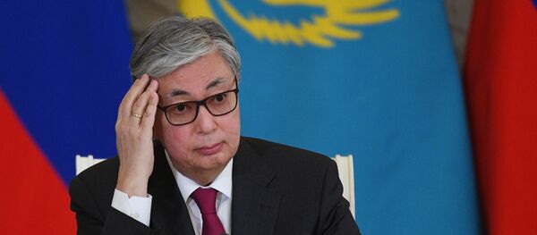 Президент Казахстана Касым-Жомарт Токаев Президент Казахстана Касым-Жомарт Токаев - Sputnik Ўзбекистон