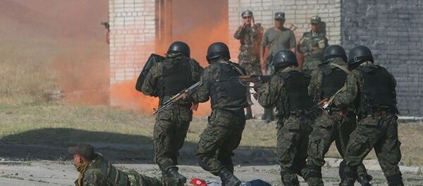Узбекистан примет участие в антитеррористических учениях стран СНГ Узбекистан примет участие в антитеррористических учениях стран СНГ - Sputnik Узбекистан