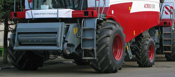 Комбайн ACROS-530 Комбайн ACROS-530 - Sputnik Ўзбекистон