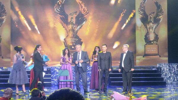 Узбекский Оскар: кто стал обладателем кинопремии Олтин Хумо - Sputnik Узбекистан