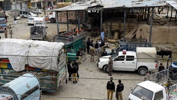 На месте взрыва в пакистанском городе Кветта - Sputnik Ўзбекистон