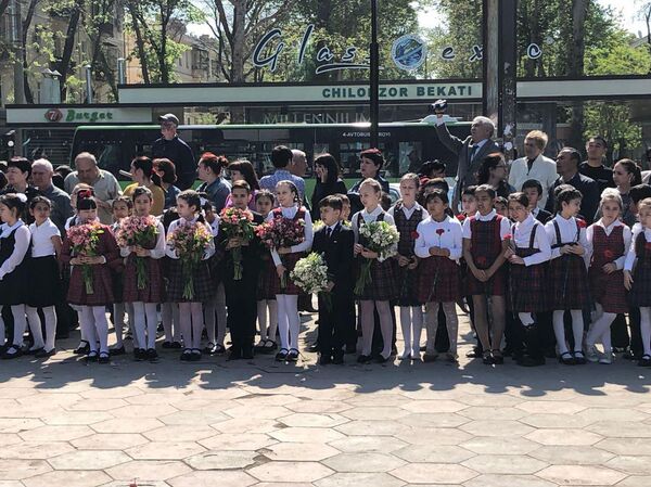 Тюрденев: настанет день, и на космическом корабле РФ полетит узбекистанец - Sputnik Узбекистан