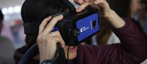 С глазу на глаз с Гагариным: РИА Новости презентовало VR-проект в Москве - Sputnik Узбекистан