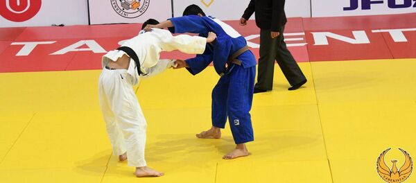 Продолжаются соревнования открытого Кубка Азии по дзюдо среди кадетов и молодежи - Sputnik Узбекистан