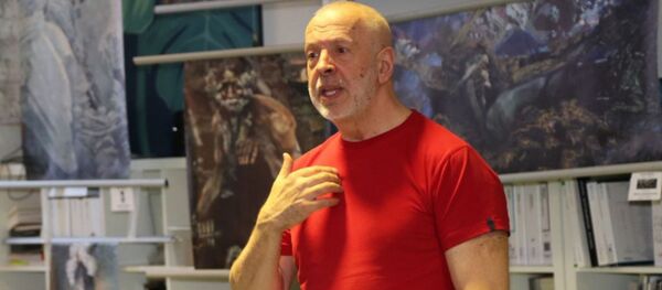 Художник, искусствовед Александр Таиров. - Sputnik Узбекистан