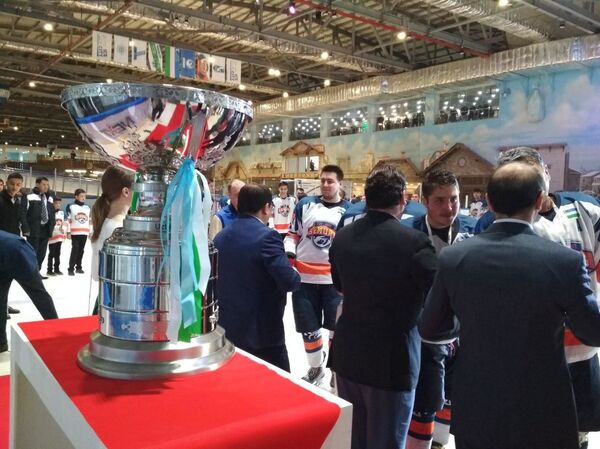 Семург стал первым чемпионом Узбекистана по хоккею - Sputnik Узбекистан