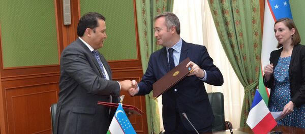 Узбекистан и Франция определились с направлениями сотрудничества - Sputnik Узбекистан