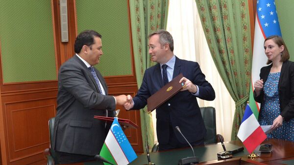 Узбекистан и Франция определились с направлениями сотрудничества - Sputnik Узбекистан