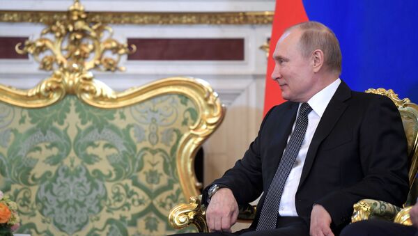 Президент РФ В. Путин встретился с президентом Таджикистана Э. Рахмон - Sputnik Узбекистан