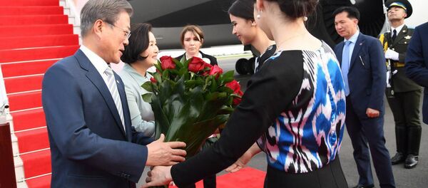 Президент Республики Корея Мун Чжэ Ин 18 апреля прибыл в Узбекистан с государственным визитом - Sputnik Узбекистан