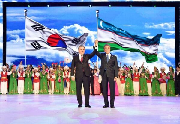 Концерт дружбы народов Узбекистана и Южной Кореи - Sputnik Узбекистан