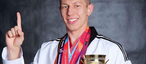 Узбекский таэквондист Дмитрий Шокин - Sputnik Узбекистан