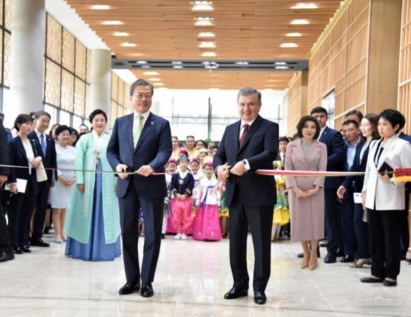 Дом дружбы и гармонии: в Ташкенте появился общий дом для всех корейцев Дом дружбы и гармонии: в Ташкенте появился общий дом для всех корейцев - Sputnik Узбекистан