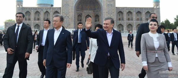 Государственный визит Президента Республики Корея Мун Чжэ Ина в Узбекистан Государственный визит Президента Республики Корея Мун Чжэ Ина в Узбекистан - Sputnik Узбекистан