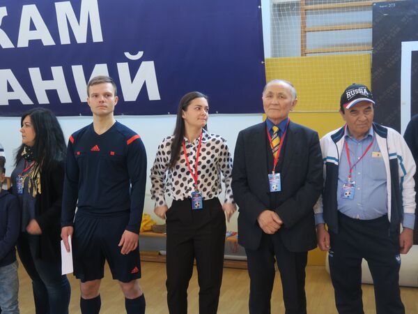 Узбекские студенты дали бой фаворитам на турнире по мини-футболу Узбекские студенты дали бой фаворитам на турнире по мини-футболу - Sputnik Узбекистан