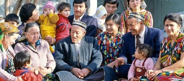 Сколько же нас: рождаемость, смертность и численность населения Узбекистана Сколько же нас: рождаемость, смертность и численность населения Узбекистана - Sputnik Ўзбекистон