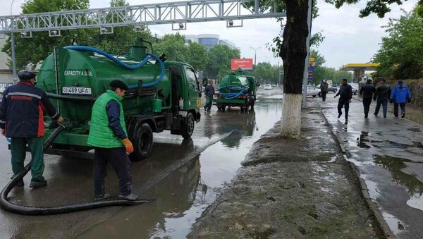 Ликвидация последствий наводнения в Ташкенте - Sputnik Ўзбекистон