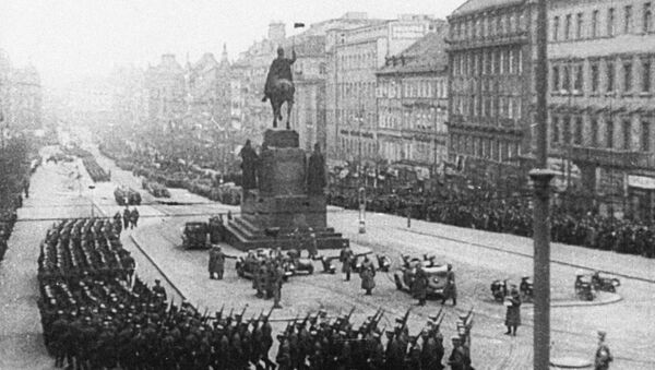 Гитлеровские войска на Вацлавской площади Праги, 1939 год - Sputnik Узбекистан
