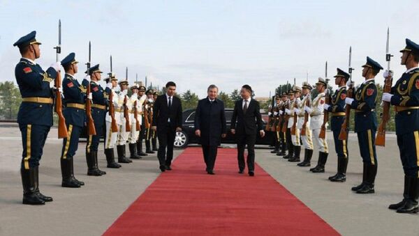 Shavkat Mirziyoyev zavershil svoy vizit v Kitay i otbil v Tashkent - Sputnik O‘zbekiston