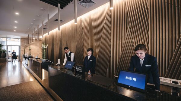Менеджеры отеля DoubleTree by Hilton  - Sputnik Узбекистан