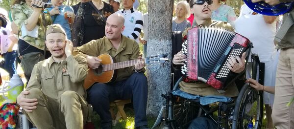 Музыканты на празднике 9 мая в Ташкенте - Sputnik Узбекистан