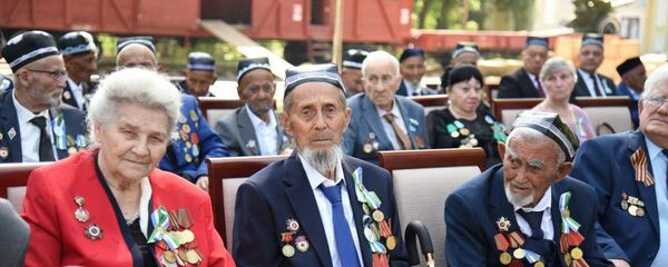 Праздничное мероприятие, посвященное Дню Памяти и Почестей в Ташкентском ботаническом саду Праздничное мероприятие, посвященное Дню Памяти и Почестей в Ташкентском ботаническом саду - Sputnik Ўзбекистон