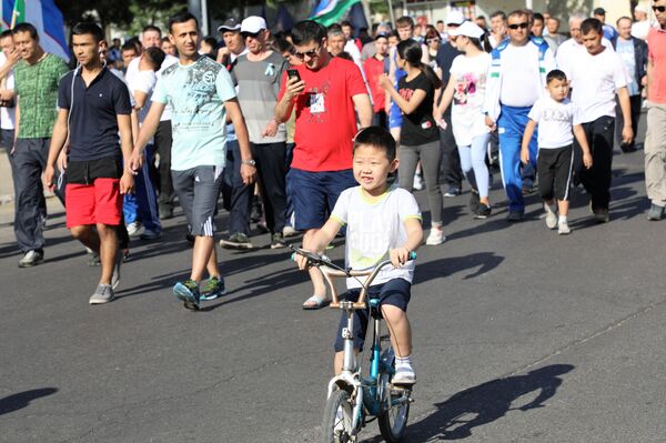 Военнослужащие Узбекистана поддержали акцию за здоровый образ жизни - Sputnik Узбекистан