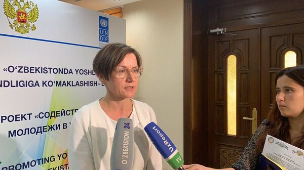 Помочь молодым трудоустроиться: в Узбекистане стартовал проект по занятости - Sputnik Узбекистан