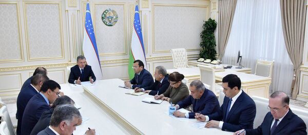 Слишком медленно: президент раскритиковал ход реализации инвестпроектов Слишком медленно: президент раскритиковал ход реализации инвестпроектов - Sputnik Узбекистан