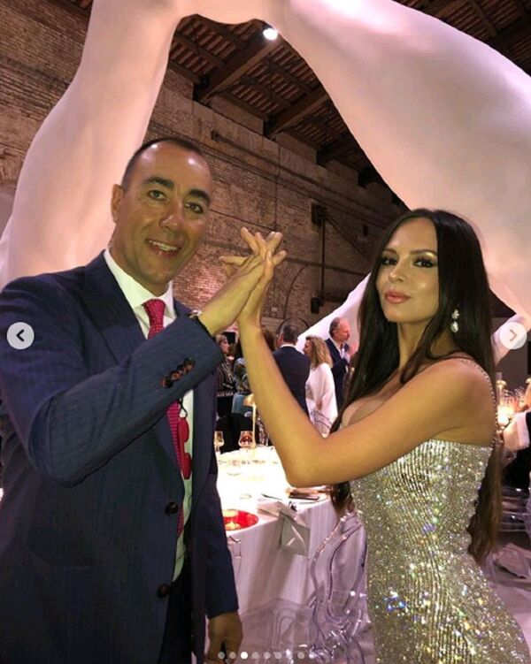 Лола Астанова выступила с Андреа Бочелли на Венецианском биеннале Лола Астанова выступила с Андреа Бочелли на Венецианском биеннале - Sputnik Узбекистан